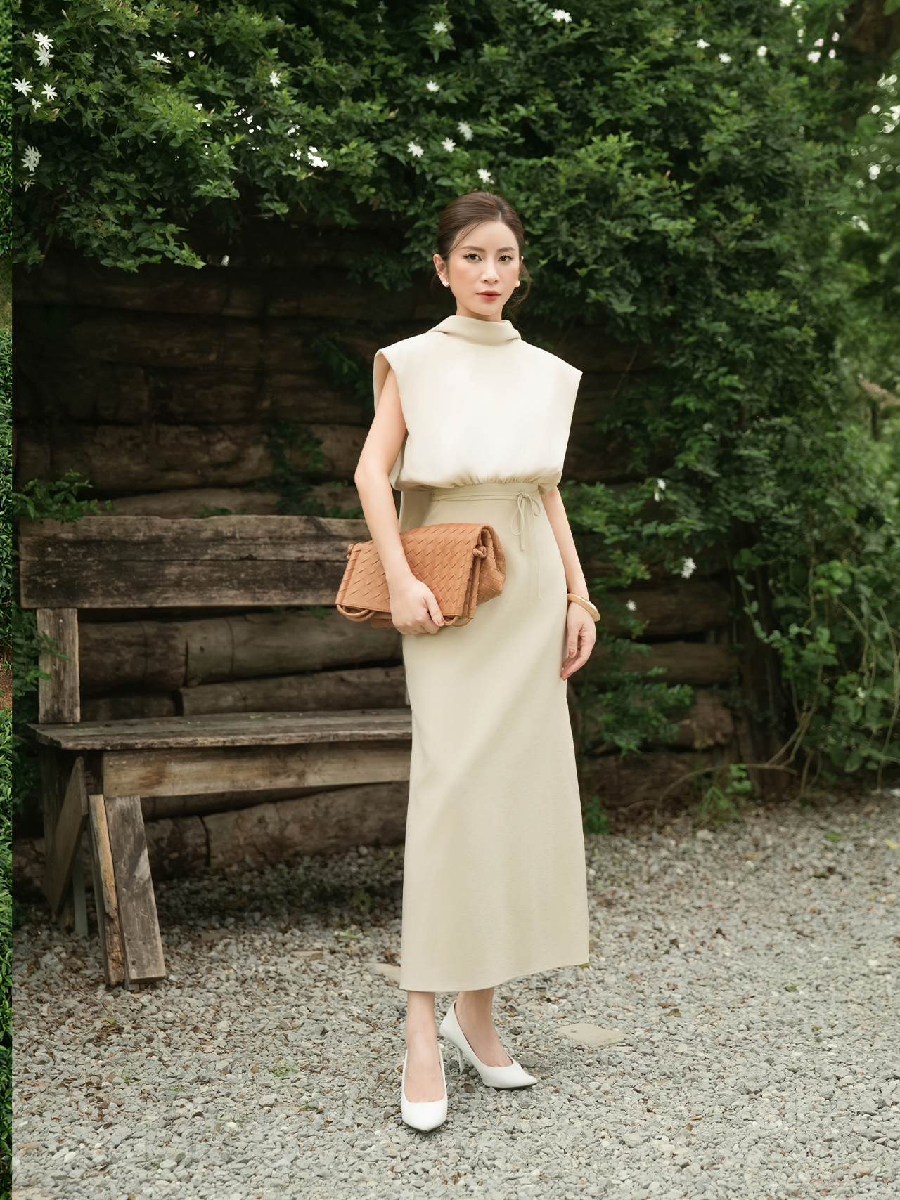 ELEGANT TONES